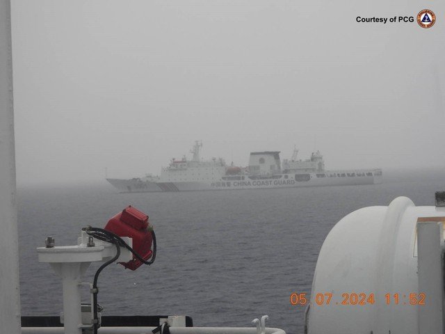 Biển Đông Vừa Nhất Trí đối Thoại Philippines Phát Hiện Tàu Hải Cảnh quái Vật Của Trung Quốc Trong Eez Ảnh 1 Lab Gia Trần Hóa Chất Thiết Bị Vật Tư Thiết Kế Thi Công Lab Biển Đông: Vừa nhất trí đối thoại, Philippines phát hiện tàu Hải cảnh "quái vật" của Trung Quốc trong EEZ- Ảnh 1.