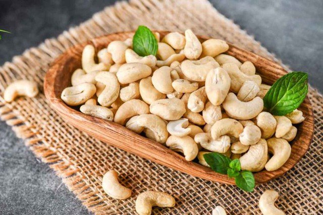 Một Mặt Hàng Việt Nam Sản Xuất Chế Biến Và Cung ứng Lớn Hàng đầu Thế Giới Anh Tích Cực Gom Hàng Ảnh 1 Lab Gia Trần Hóa Chất Thiết Bị Vật Tư Thiết Kế Thi Công Lab Một mặt hàng Việt Nam sản xuất, chế biến và cung ứng lớn hàng đầu thế giới, Anh tích cực gom hàng- Ảnh 1.